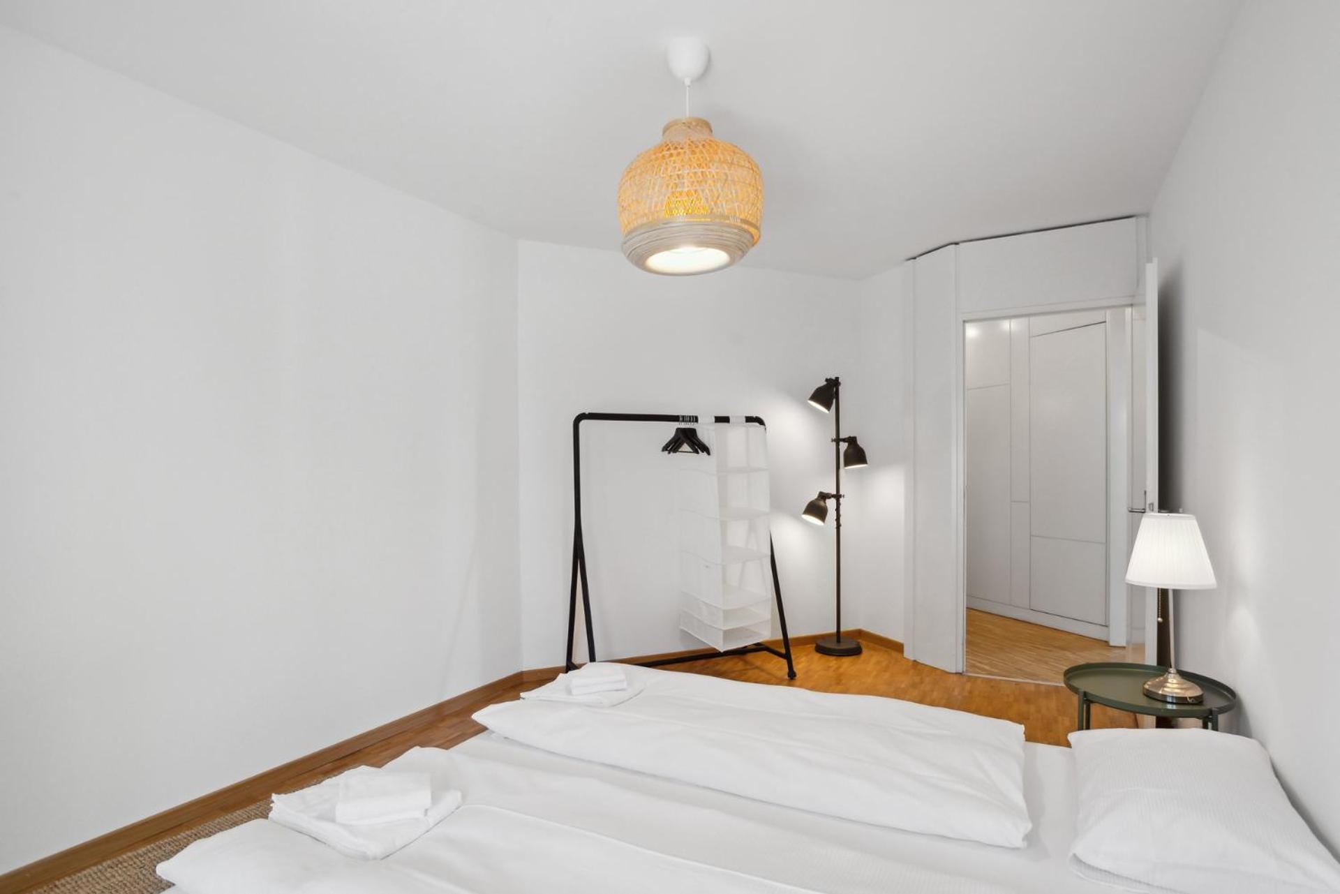 Spacious Central Apartments Hoting Zürih Dış mekan fotoğraf