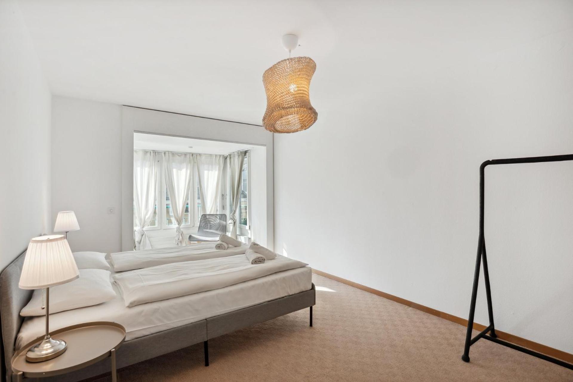 Spacious Central Apartments Hoting Zürih Dış mekan fotoğraf
