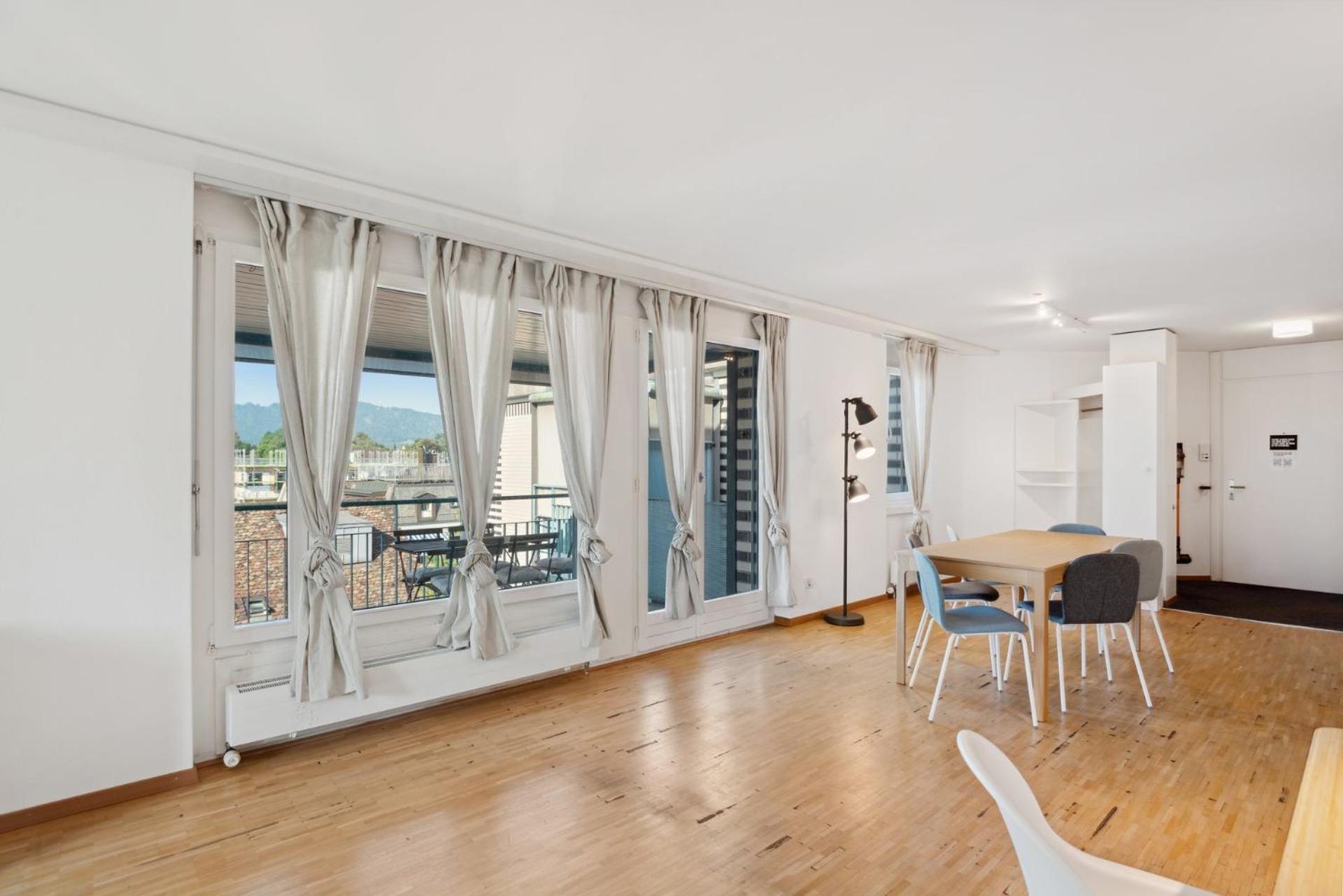 Spacious Central Apartments Hoting Zürih Dış mekan fotoğraf