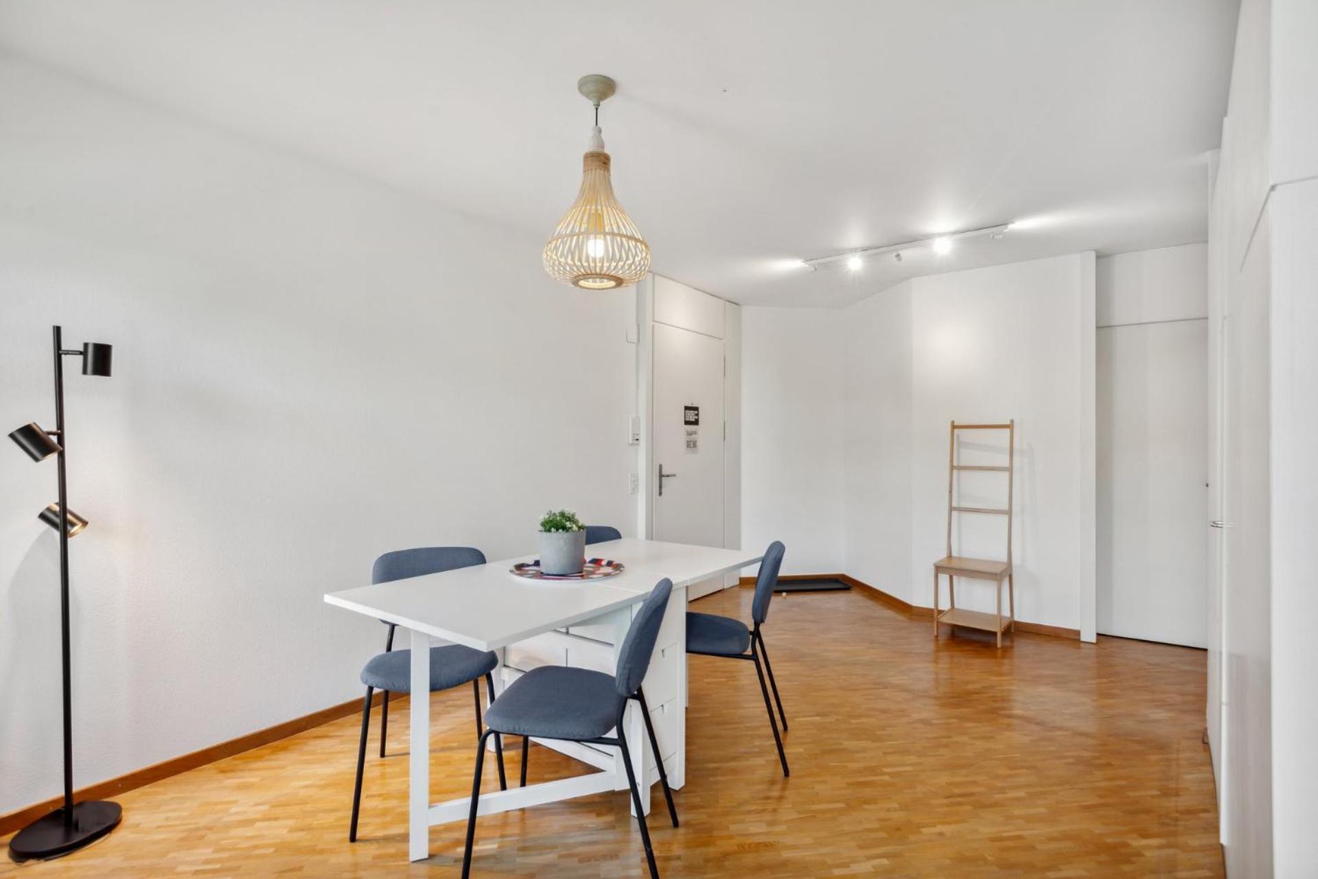 Spacious Central Apartments Hoting Zürih Dış mekan fotoğraf